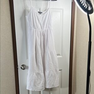 Chelsea & Theodore White Dress